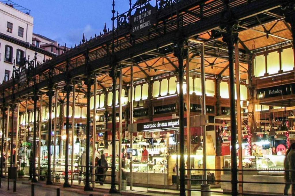 Appartamento Precioso Junto A La Plaza Mayor Madrid